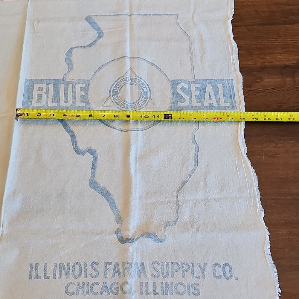 Blue Seal Illinois Farm Supply Co. Printed Feed Sack - Cream with Blue Logo - Picture 6 of 6